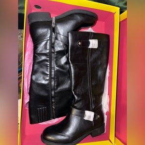Kenneth Cole high boots, black, size 6